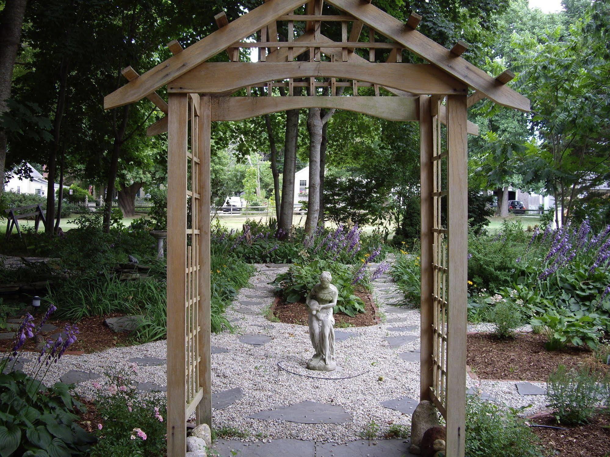 Isaiah Jones Homestead Bed And Breakfast Sandwich Facilities photo